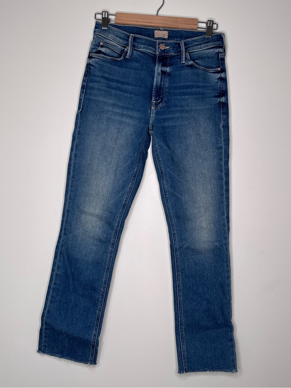 MOTHER Mid Rise Dazzler Ankle Fray Jeans 28